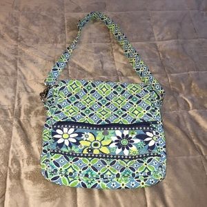 Vera Bradley messenger bag